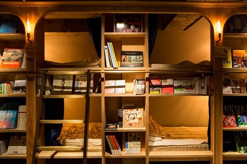 отель в Токио Book and Bed