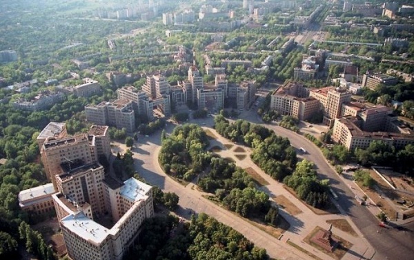 Новая развязка на Харьковской площади