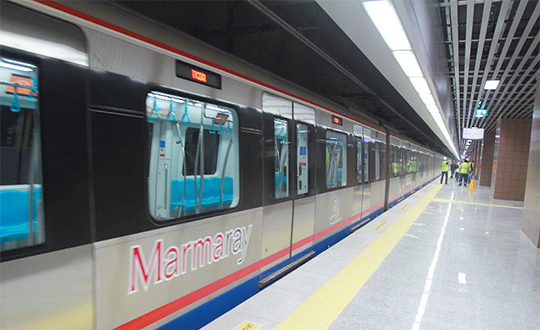 В Стамбуле открыли тунель под Босфором