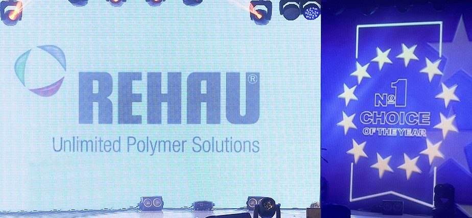 REHAU – ВЫБОР ГОДА 2016! СНОВА ПОБЕДА!