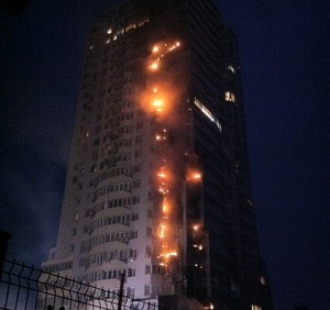 Сгоревшую на Шулявке высотку не разрешали строить