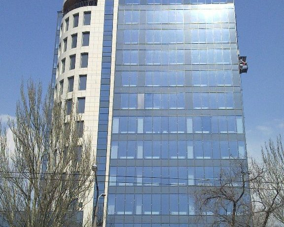 торгово-офисный центр «Бизнес Холл», г. Запорожье