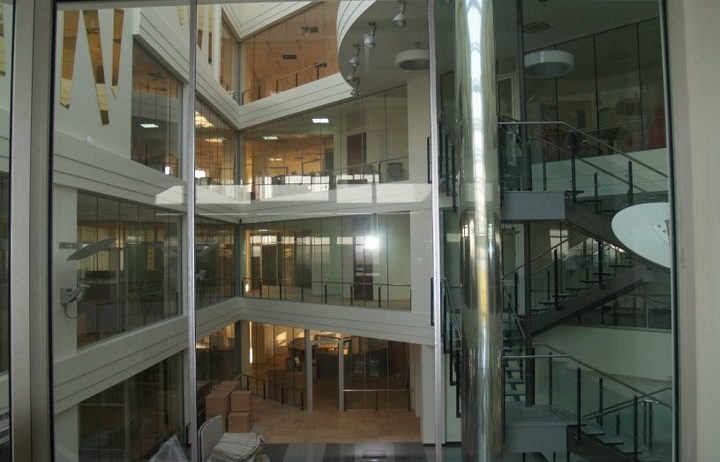 офис КБ «ПРИВАТБАНК», г. Днепропетровск