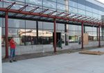 Козырек одного из служебных входов, козырек прилета.