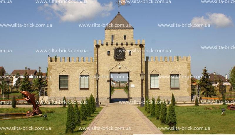 Облицовка фасада декоративным кирпичом