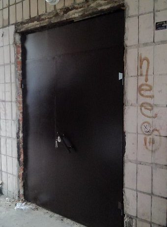 Входные металлические двери с порошковым покрытием