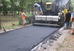 Асфальтные работы в центральном парке в г. Бровары
