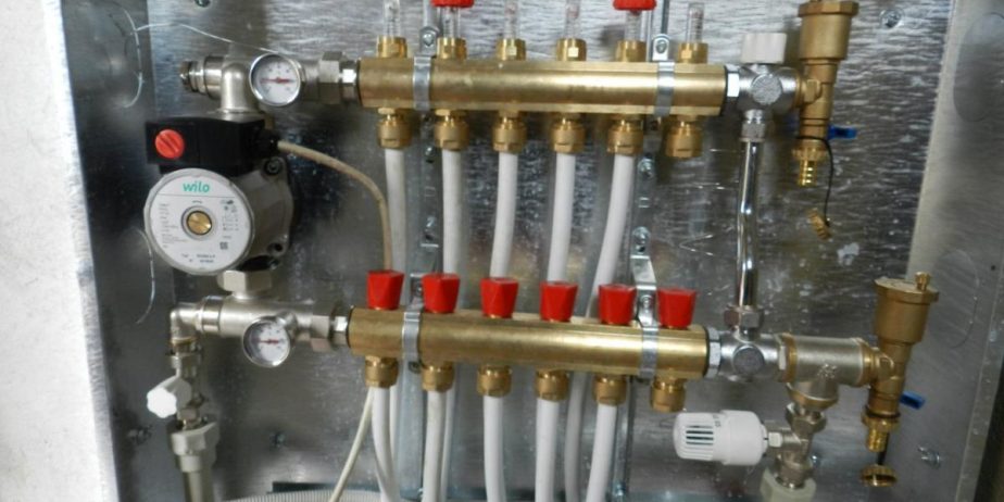 Монтаж системи опалення, водяна тепла підлога