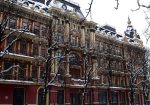 Устройство внешней молниезащиты в отеле Ренесанс