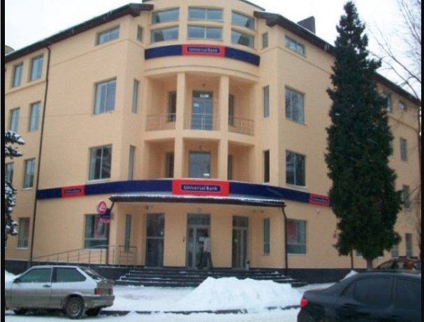 Адрес: Федьковича, 51, г. Львов
	Информация об объекте: Центральный Офис
	Реконструкция, капитальный…
