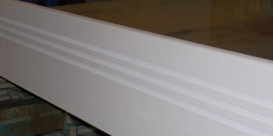 Порезка, резка плитки. Изготовление плинтуса (3 антискользящих полосы) – 60 см