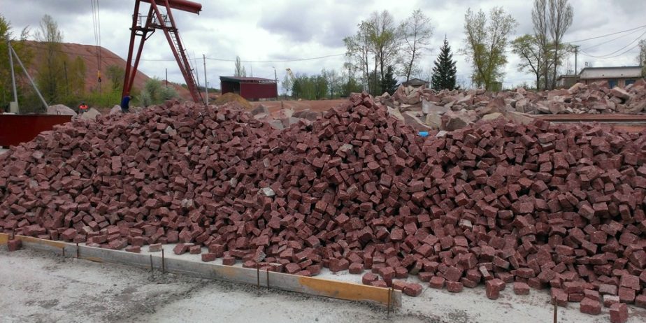 Продам колотую брусчатку Лезники
