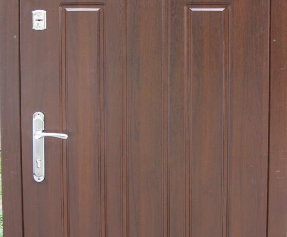 Бронированные Входные  Двери украинского производства АРКА КВАРТИРА ТЕМНЫЙ ОРЕХ