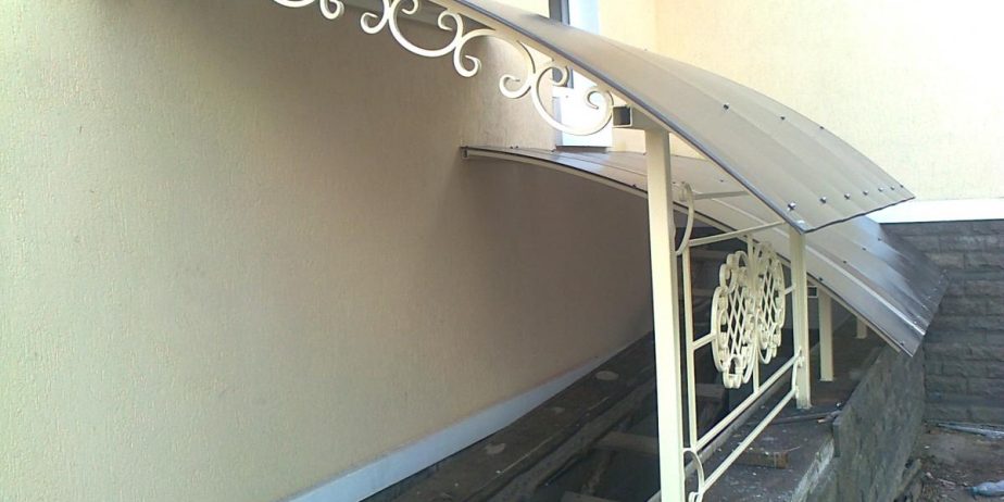 Навесы и козырьки