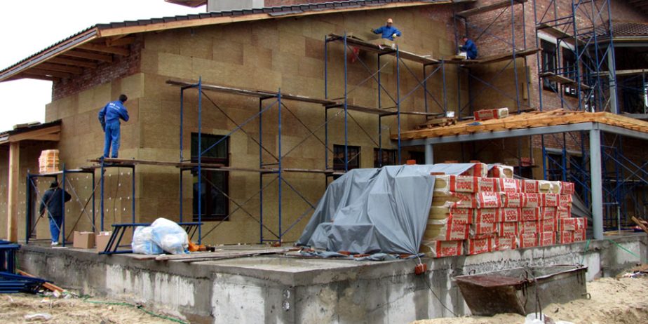 Утепление домов миниральной ватой