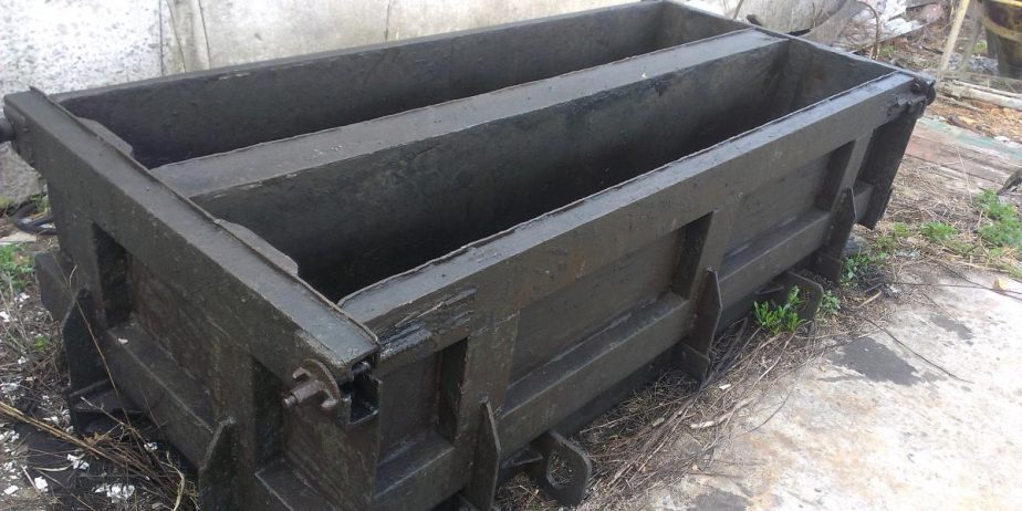 Продам опалубку для производства фундаментных блоков.