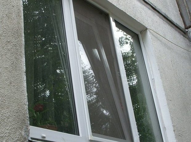 Москитная сетка на окна и двери в Одессе