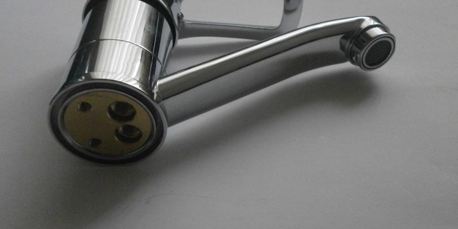 Смеситель для умывальника PAN-B