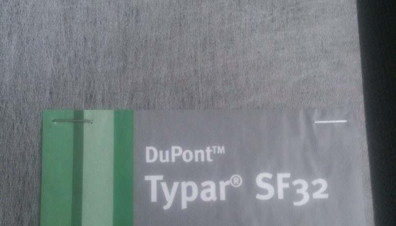 Нетканый геотекстиль Typar SF32