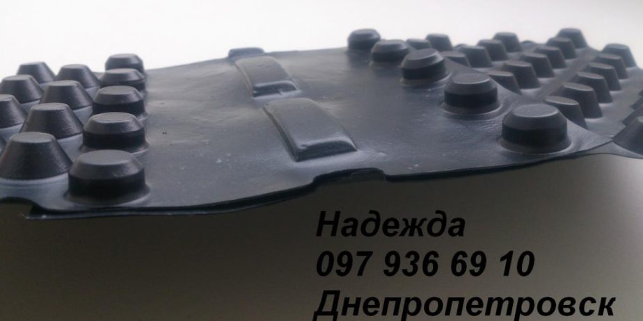 Шиповидная профилированная мембрана