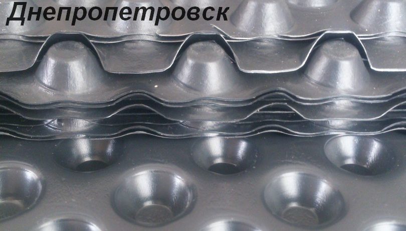 Шиповидная мембрана 600г/м2