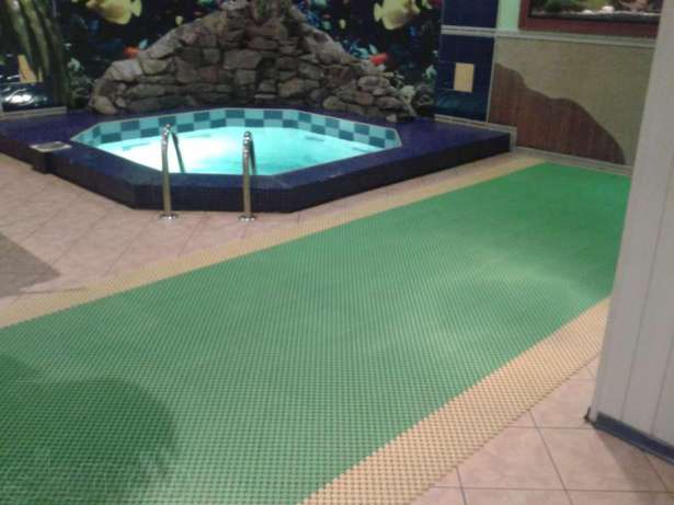 Модульное грязезащитное, противоскользящее покрытие Лагуна