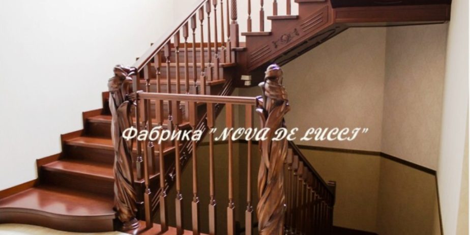Лестницы из массива дерева (ясень, дуб)
