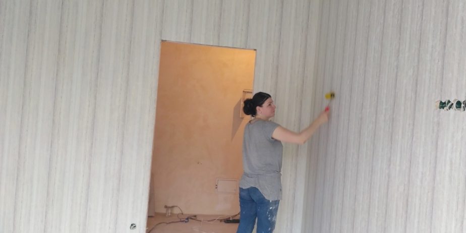 Поклейка обоев ул Вышгородская, Минский массив