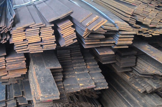 Полоса стальная в ассортименте, оптом и в розницу, новая и демонтаж