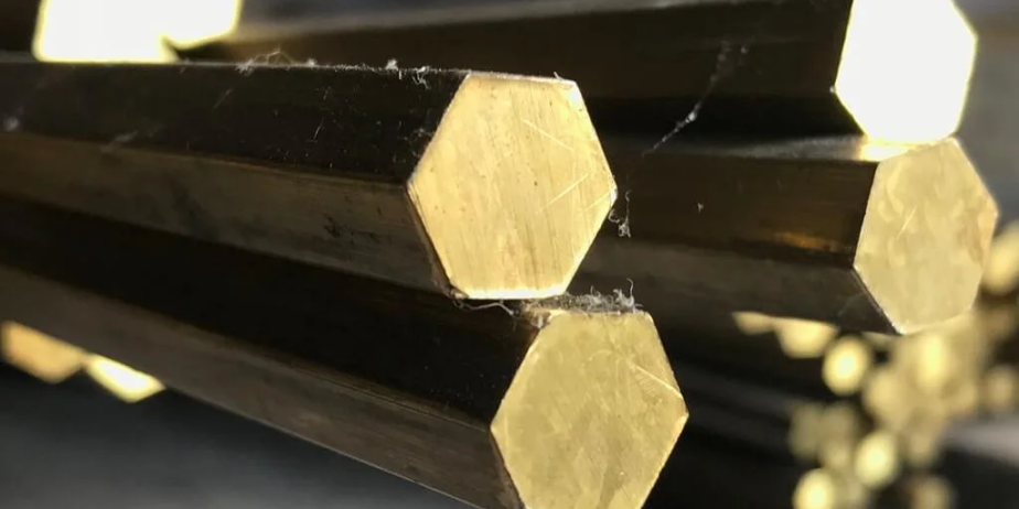 шестигранник латунный