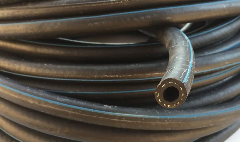 Рукав резиновый (шланг)