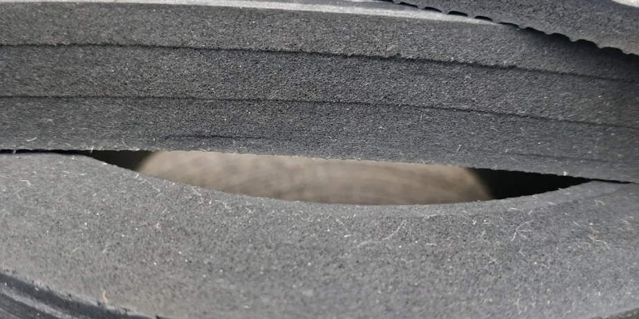 Резина пористая (губчатая)