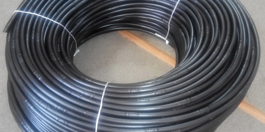 Пластик трубка