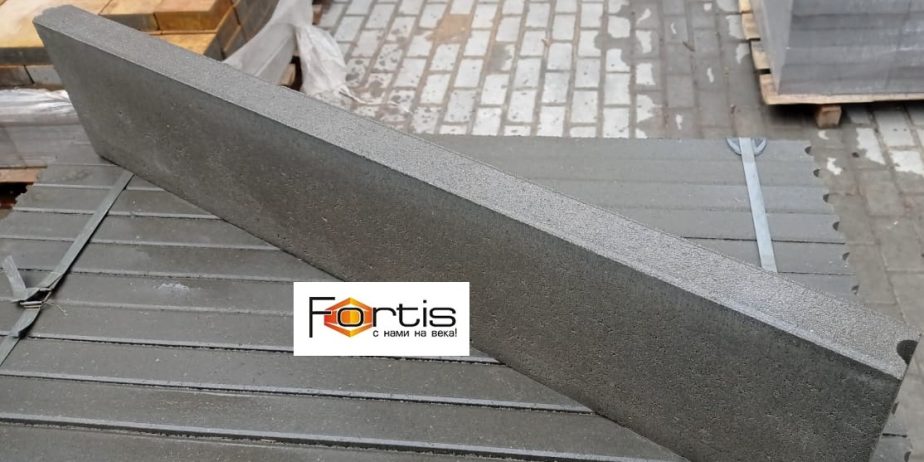 Бордюр сухопрессованный 1000*200*50 мм