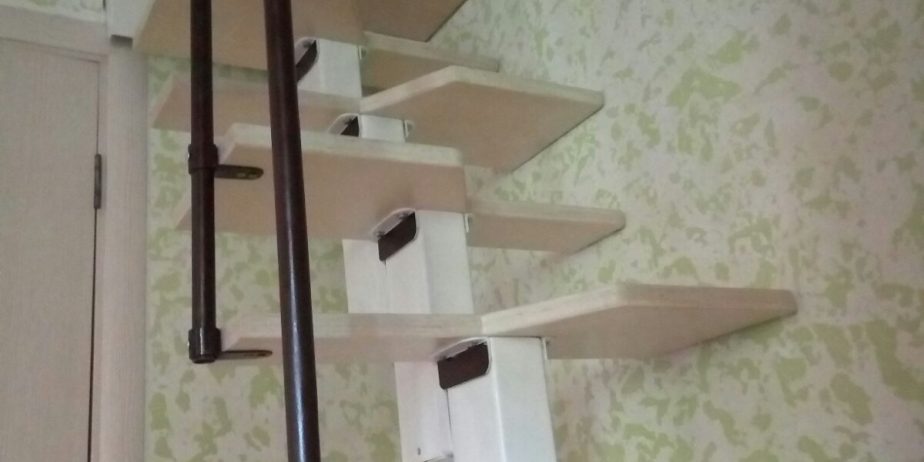 Сходи модульні збірні кутові ‘гусячий крок’, майданчик